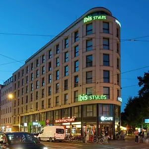Ibis Styles Mitte Almanya