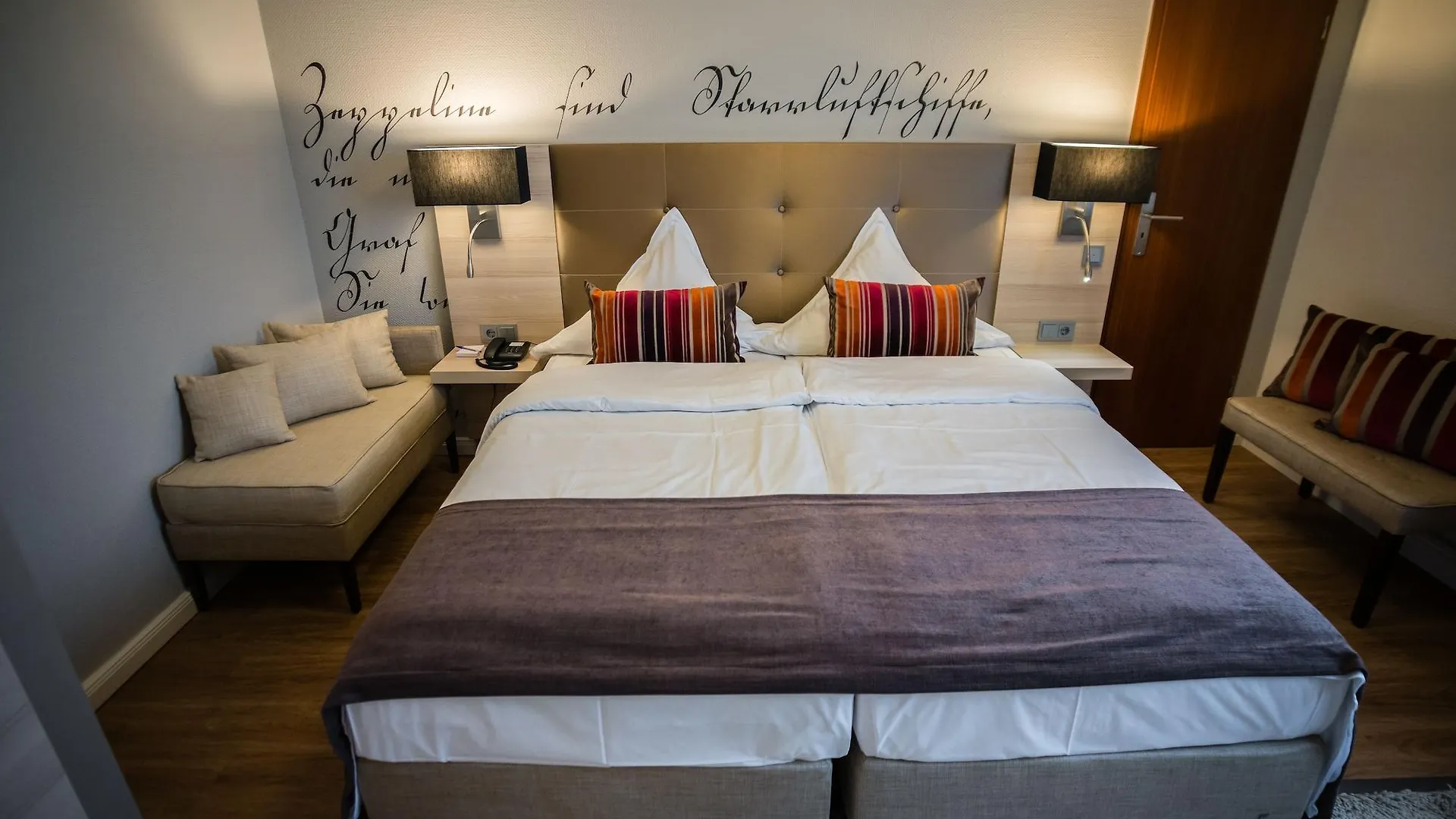 Hotel Zum Zeppelin Hamburg Germany