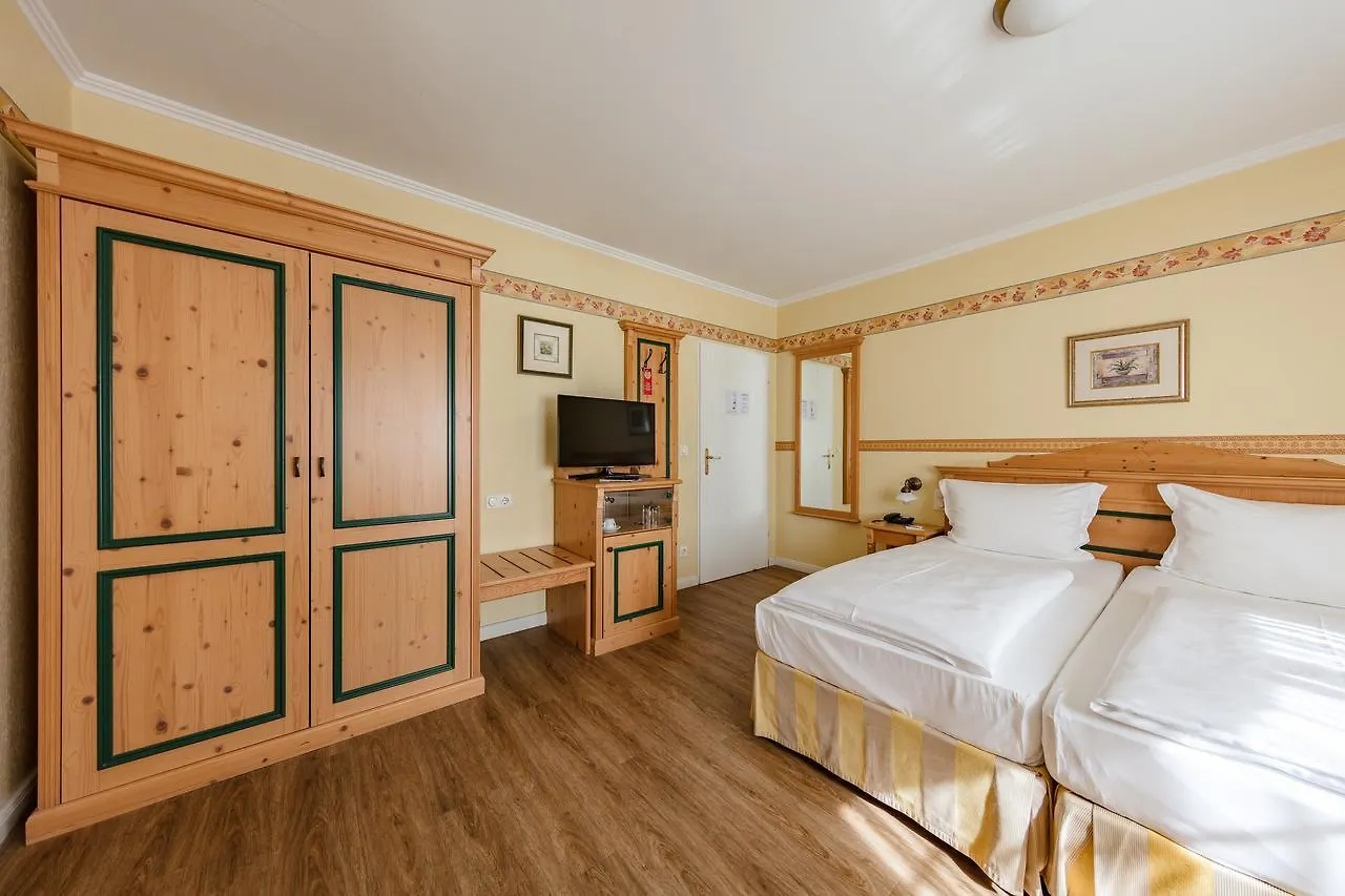 Hotel Zum Zeppelin Hamburg Germany