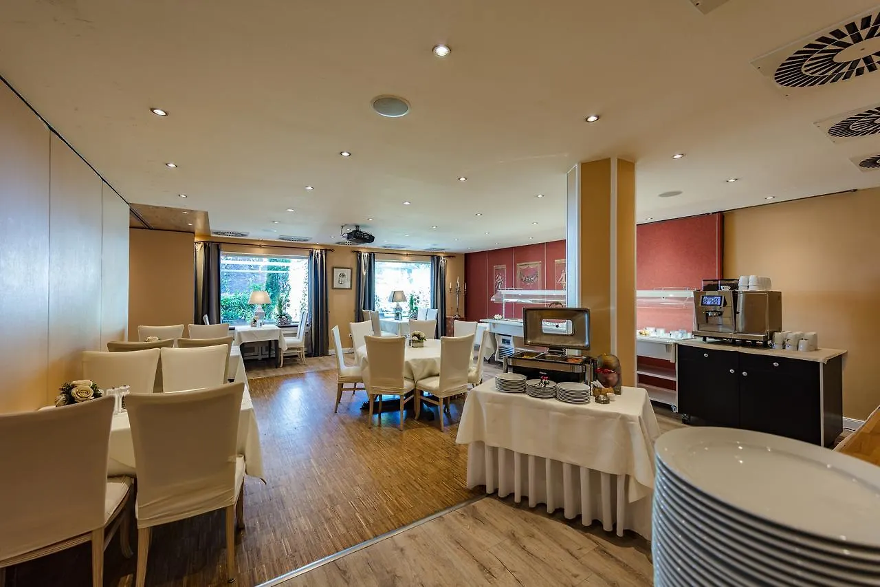 Hotel Zum Zeppelin Hamburg-Harburg 3*,  Duitsland
